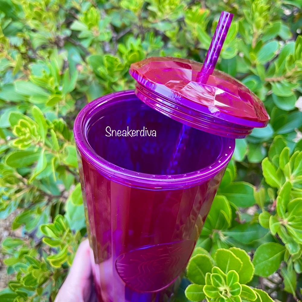 Starbucks pink💕studded/dome tumbler cups - Picture 3 of 5